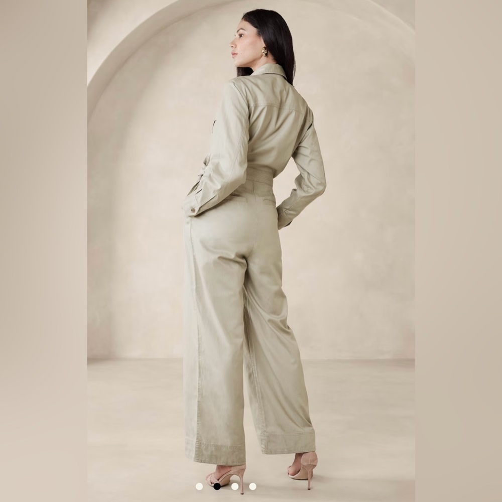 New with tags banana republic khaki jumpsuit